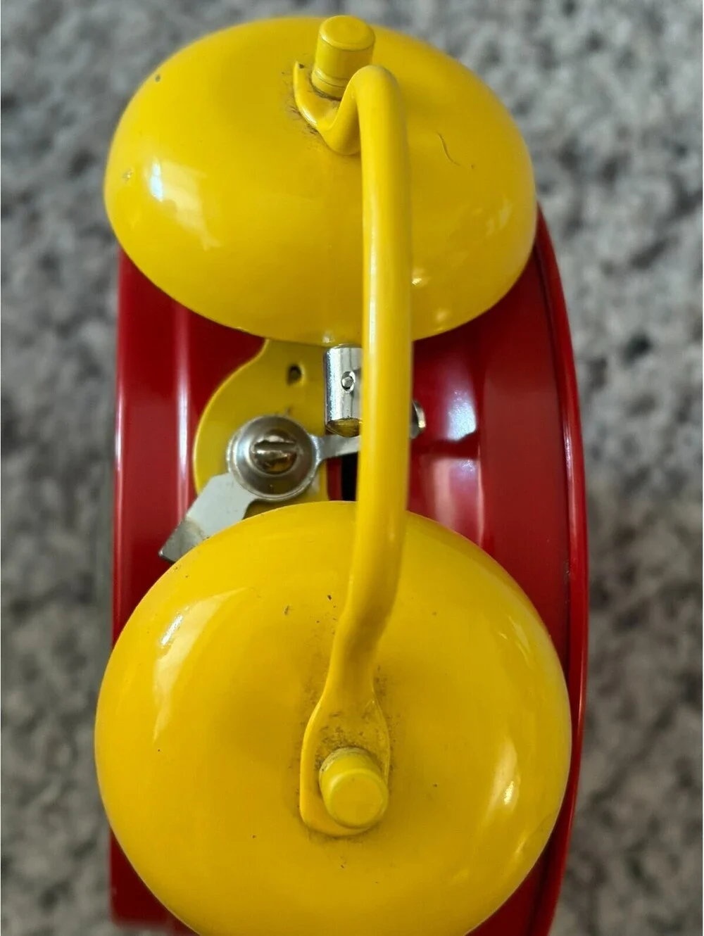 Vintage Sunbeam Disney Winnie the Pooh Alarm Clock Twin Bell Quartz Works